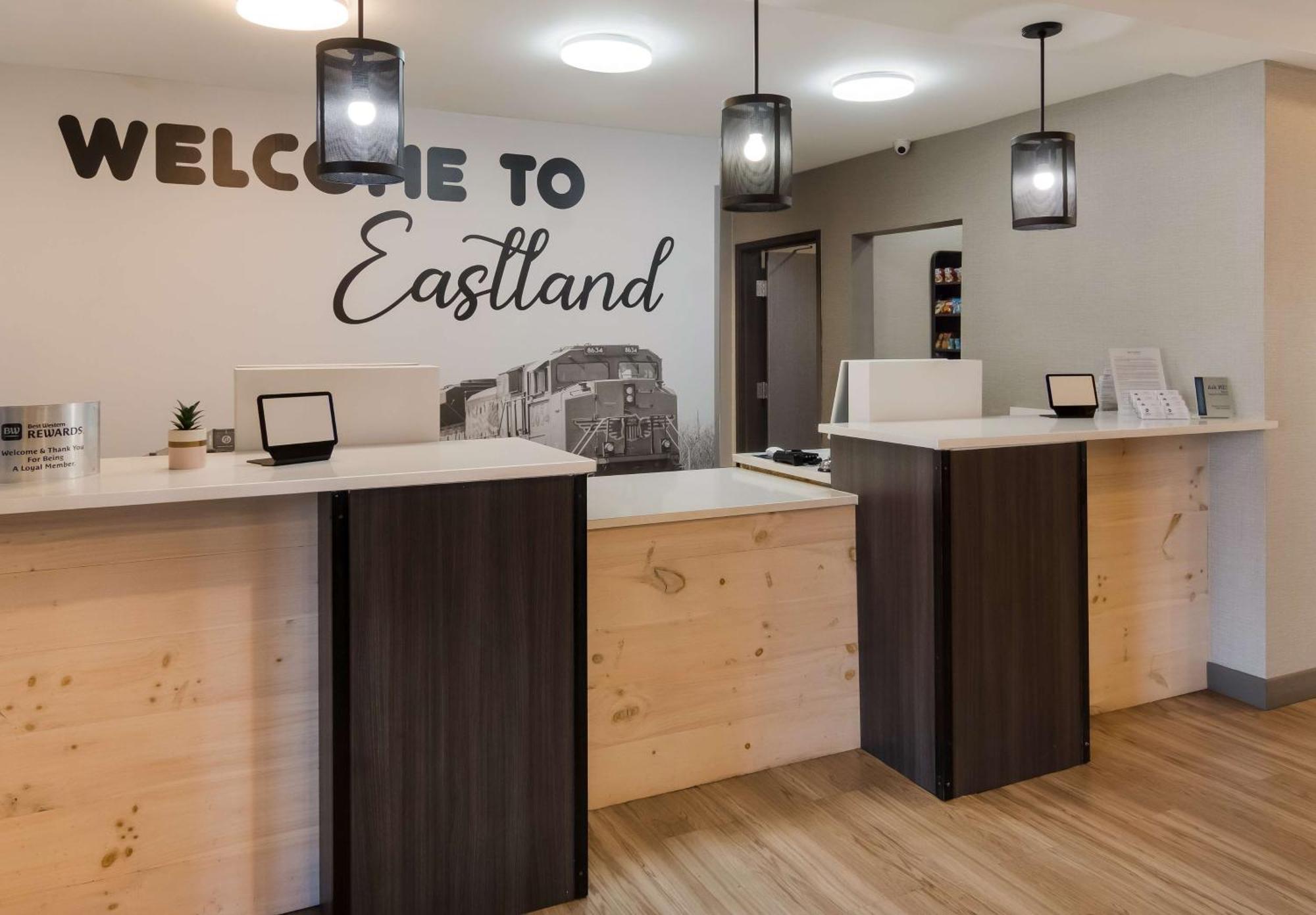 ฮอลิเดย์ อินน์ เอ็กซ์เพรส แอนด์ สวีท อีสต์แลนด์ Eastland ภายนอก รูปภาพ